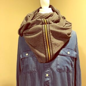 Lululemon Vinyasa Scarf